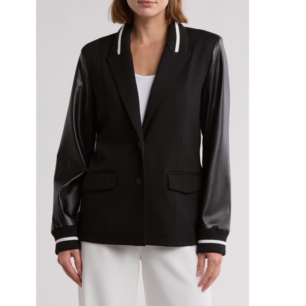 Laundry by Shelli Segal Black Faux Leather Blazer - Size Small - Reemoly